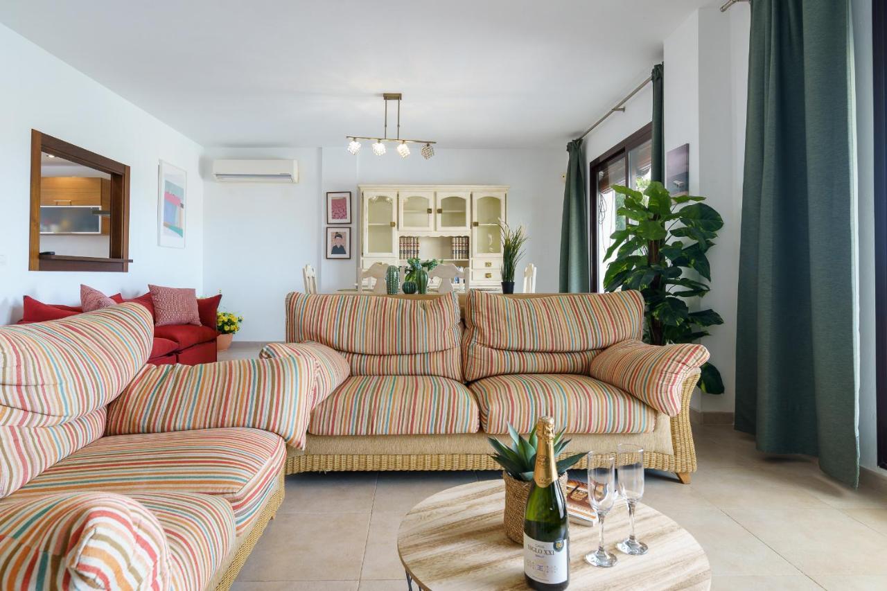 Апартаменты Fantastico Atico Duplex En Марбелья Экстерьер фото